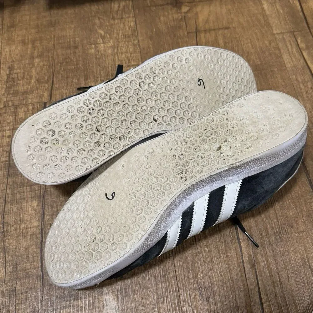 Adidas Gazelle Slate gray suede sneakers